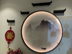 -小邓专业采耳馆(延安西路店)