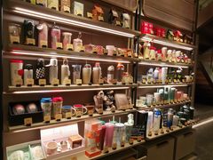 -星巴克臻选(上海今潮8弄店)