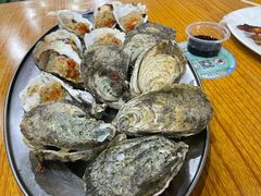 -蚝哥花姐湛江烤生蚝(美丽湾市场店)