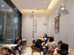 -奈雪的茶(金鹰广场店)