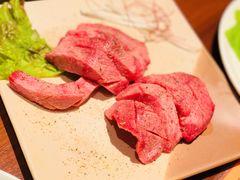-焼肉まんぐう