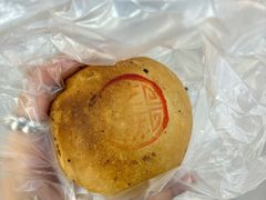 黑洋酥月饼-白玉兰食品(中山公园龙之梦店)
