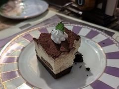 -古董花园(思南路42弄小区店)