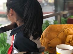 -麦当劳(展览路店)