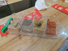 -洪忠涮烤王(嵩山路店)