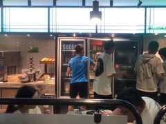 -金滏山烤肉·海鲜·火锅自助餐厅(襄阳万达店)