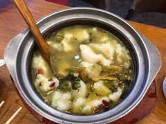 -周鱼小馆石锅酸菜鱼(活力汇店)