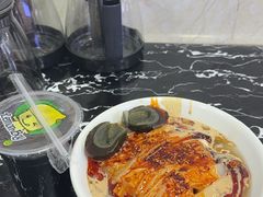 -何老二卤汁凉粉