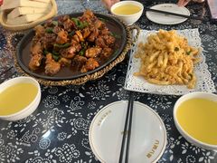 -八两八金·莱芜特色炒鸡(市南漳浦路店)