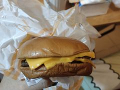 -麦当劳(中山八路店)