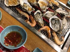 蒜蓉烤生蚝-蚝英雄鲜蚝自助专门店(长楹天街直营店)