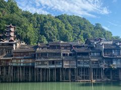 -西江千户苗寨-百年吊脚楼