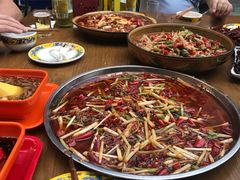 -邱金小炒·30 年盐帮江湖菜(自贡店)