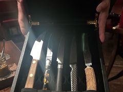 -恰餐厅及酒吧 CHAR Bar & Grill (北京丽都皇冠假日店)