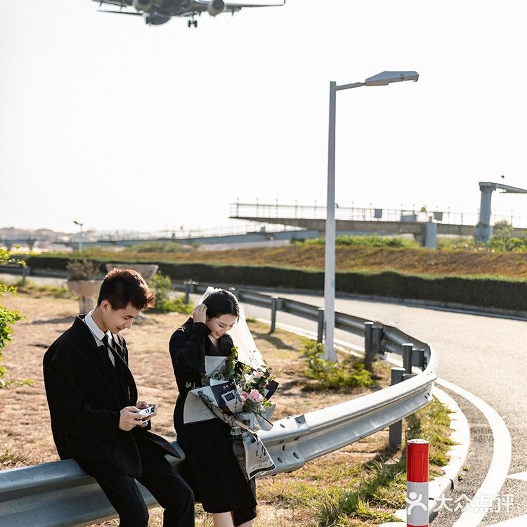 机场婚纱照