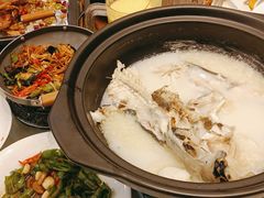 -香山湖家家宴(中山陵店)