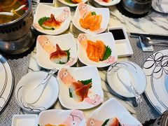 -雍和会海鲜姿造自助(湖东路店)