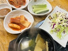 -喇喇排骨火锅·传统韩式脊骨汤(望京西园总店)