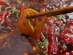 -黄潇洒老火锅(九眼桥宏济巷店)