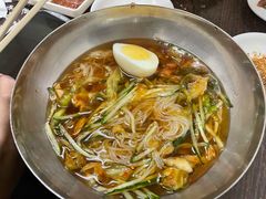 -韩风烤牛肉冷面店