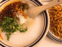 -正南齐北·老街糯米团(洪崖洞店)