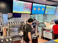 -麦当劳(水坑尾街店)