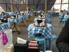 等位区-海底捞火锅(老城根店)