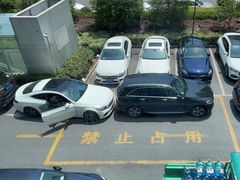 -杭州中升之星奔驰4S店(滨江店)