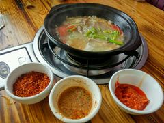 -阿婆情腊排骨火锅(金虹路店)