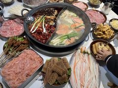 -卤校长老火锅(杨家坪直营店)
