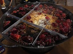 -白乐天毛肚火锅馆(南滨路店)