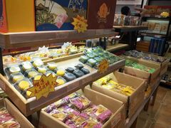 零售区-南京冠生园(太平南路店)