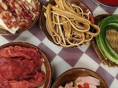 -赵美丽·重庆社区火锅·直营店(火车东站·中豪国际店)