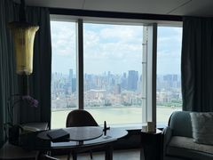 -上海浦东丽思卡尔顿酒店