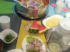 -四季喧黔味豆米火锅(万达广场店)