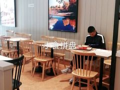 大堂-肯德基(格尔木世邦店)