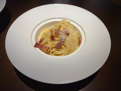 -卡普里披萨·牛扒·下午茶