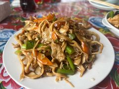 -何适山庄 ·可团建(水长城P2停车场店)