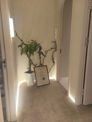 -洛伊科技抗衰护肤中心