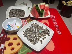 -海底捞火锅(银泰中心店)