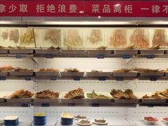 自助取餐区-让签签飞小郡肝串串香(春熙路形象店)