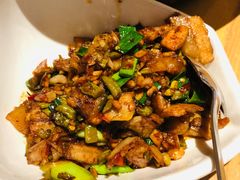 -坛宗剁椒鱼头(河西王府井店)