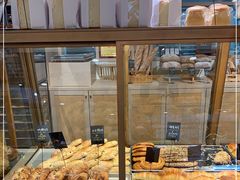 -Dough&Joe团憩(瑞虹天地月亮湾店)