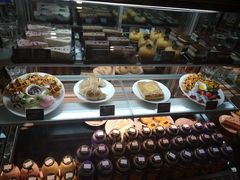 -西西弗书店&矢量咖啡(壹方购物中心店)