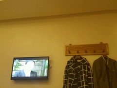 -新盈光·云会所(百丈东路店)