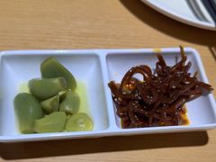 -关东小磨东北菜(上海长风大悦城店)