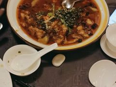 -粤尚腾香居中餐厅(首都机场希尔顿店)