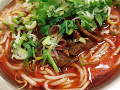 -薛记襄阳香辣牛肉面(平安路店)