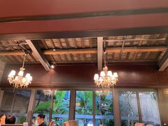 -铜锣湾·有麝自然香(重庆新天地店)