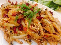 -覃记海鲜美食餐厅